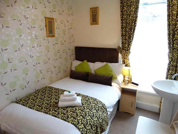 Adelphi Guest House Саутпорт Екстериор снимка