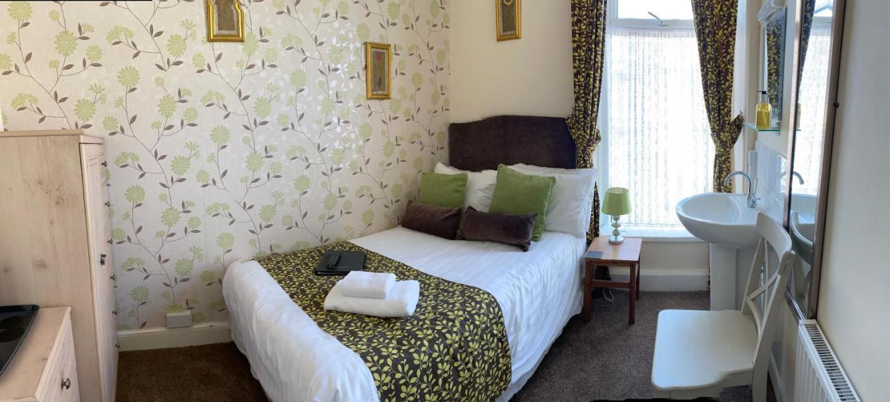 Adelphi Guest House Саутпорт Екстериор снимка