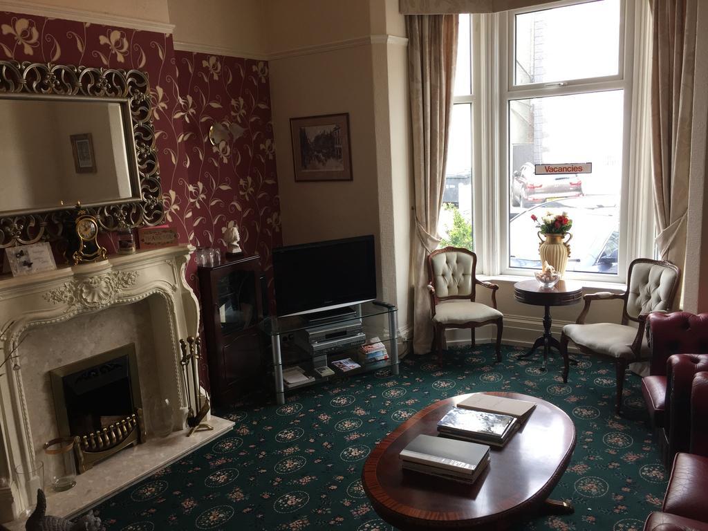 Adelphi Guest House Саутпорт Екстериор снимка