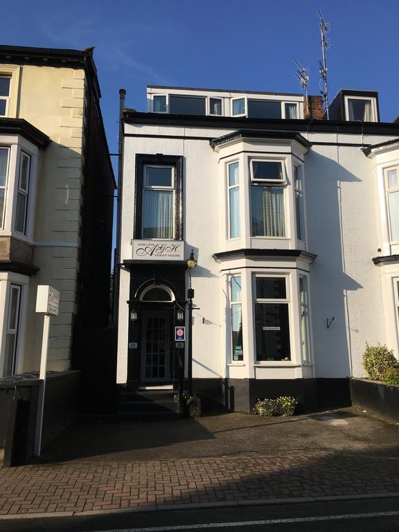 Adelphi Guest House Саутпорт Екстериор снимка